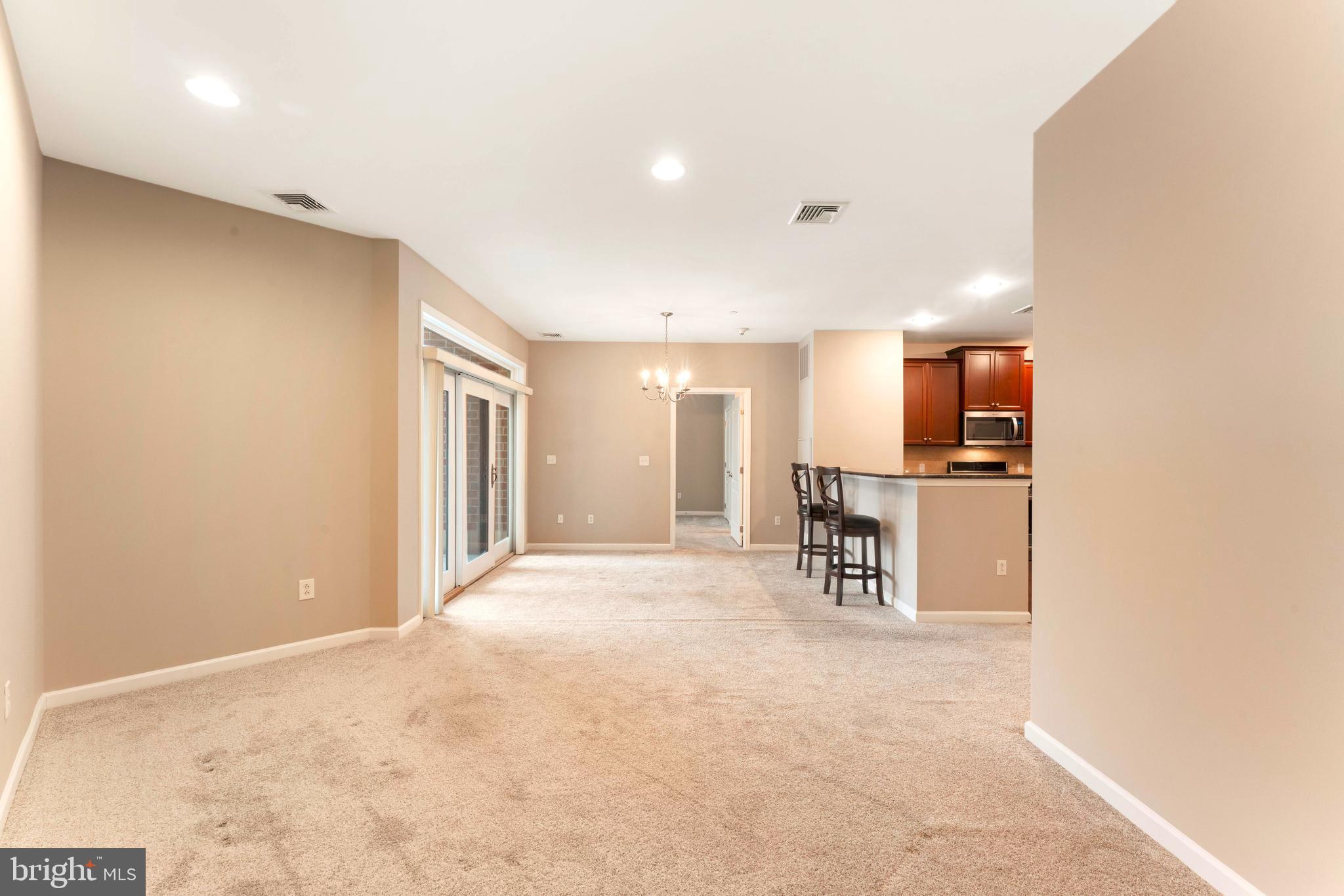 HUNTINGDON PLACE - Residential