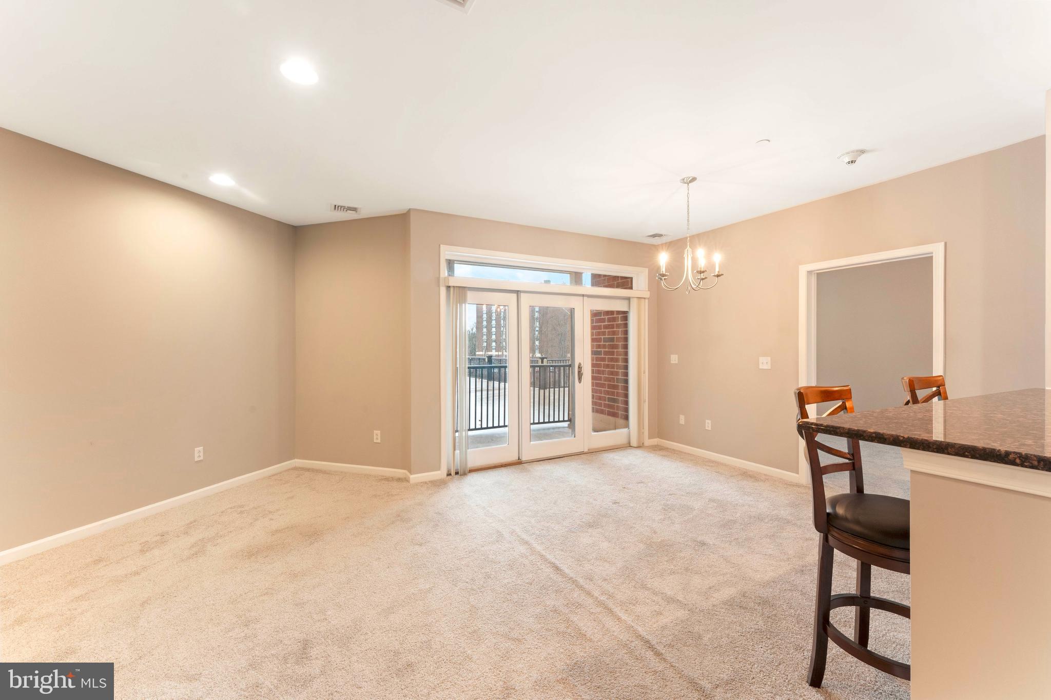 HUNTINGDON PLACE - Residential