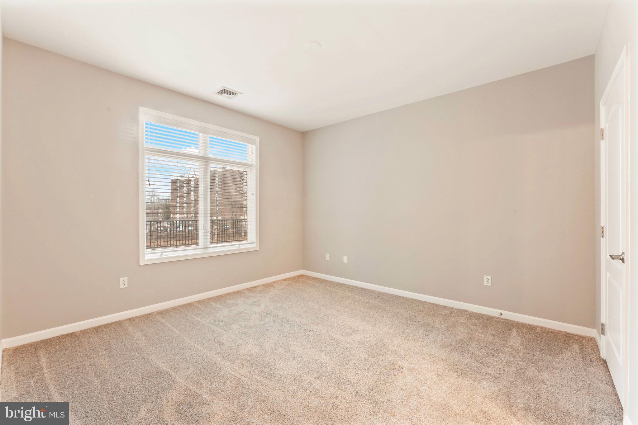 HUNTINGDON PLACE - Residential