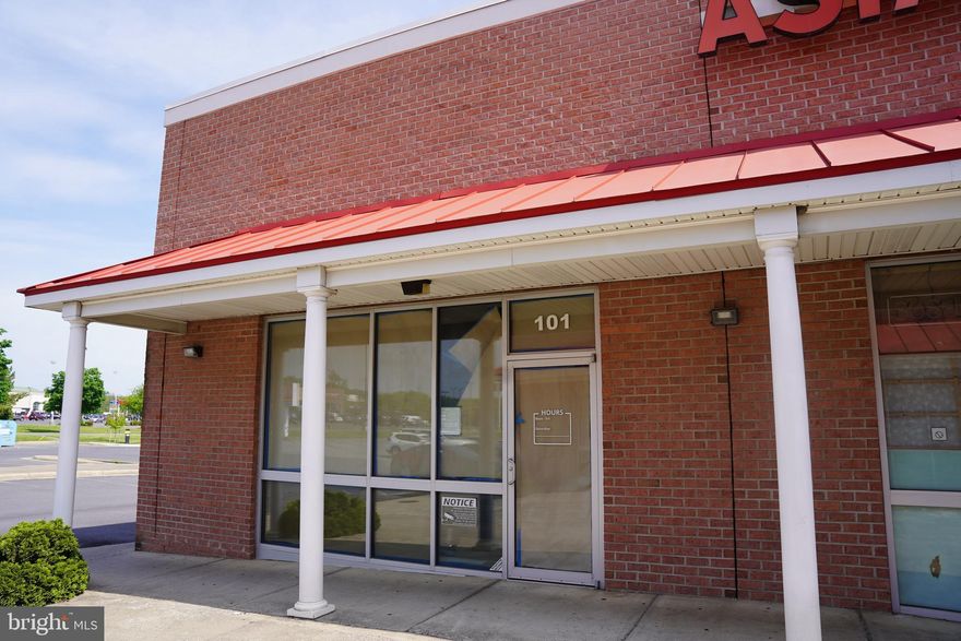 Don't miss this prime commercial opportunity on one of the busiest roads in the area! Located right in the heart of popular Foxcroft Avenue—just off I-81—this highly visible front unit offers maximum exposure for your business. With 1,225 square feet of flexible space, it’s perfectly suited for retail, office, or service-based use. Set in a thriving commercial corridor with high foot and vehicle traffic, this location puts your brand front and center. Available with a three-year lease term, this is your chance to secure a standout spot in a sought-after area. Act fast—spaces like this don’t last!