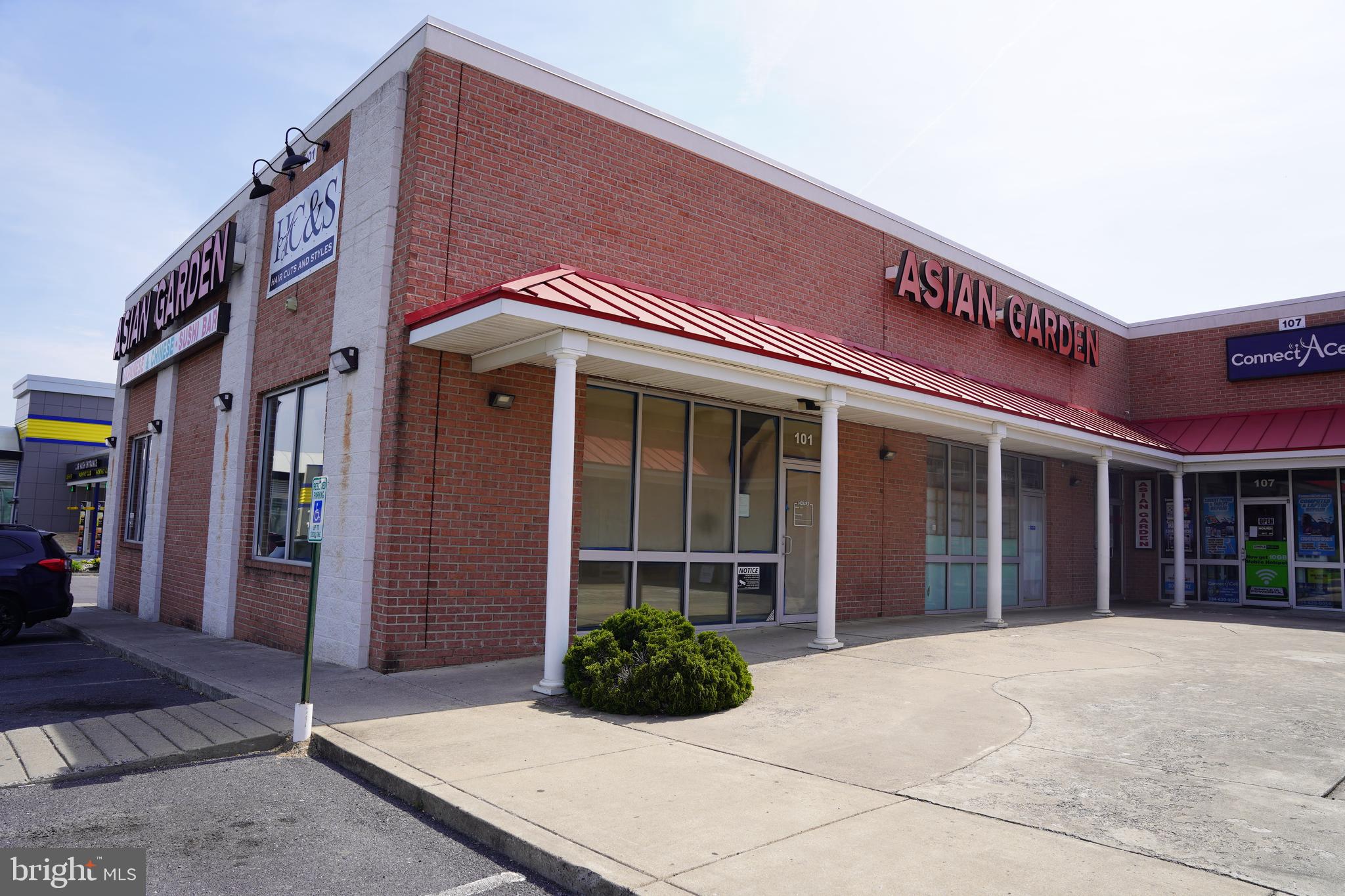 NONE AVAILABLE - Commercial Lease