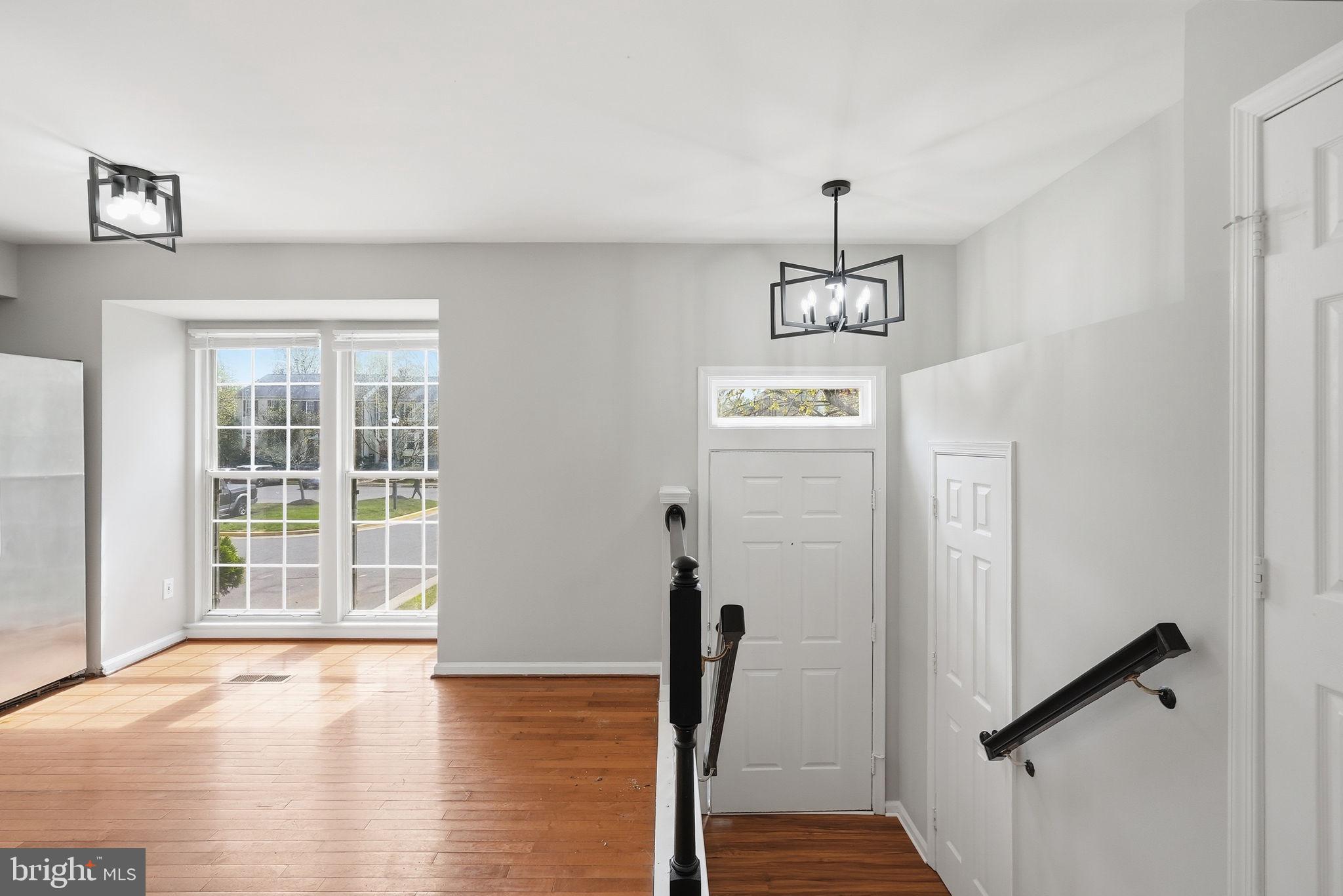 CENTRE RIDGE - Residential