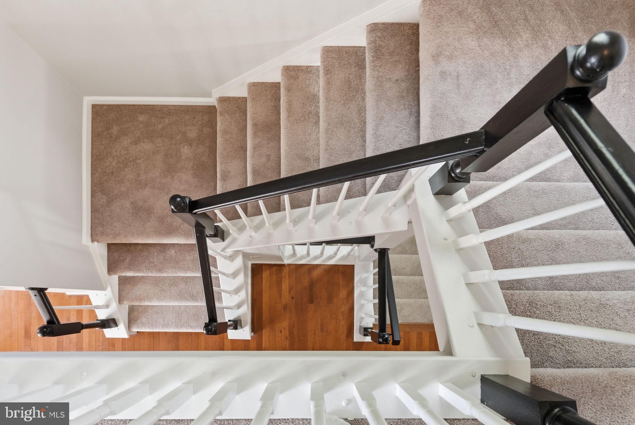 CENTRE RIDGE - Residential