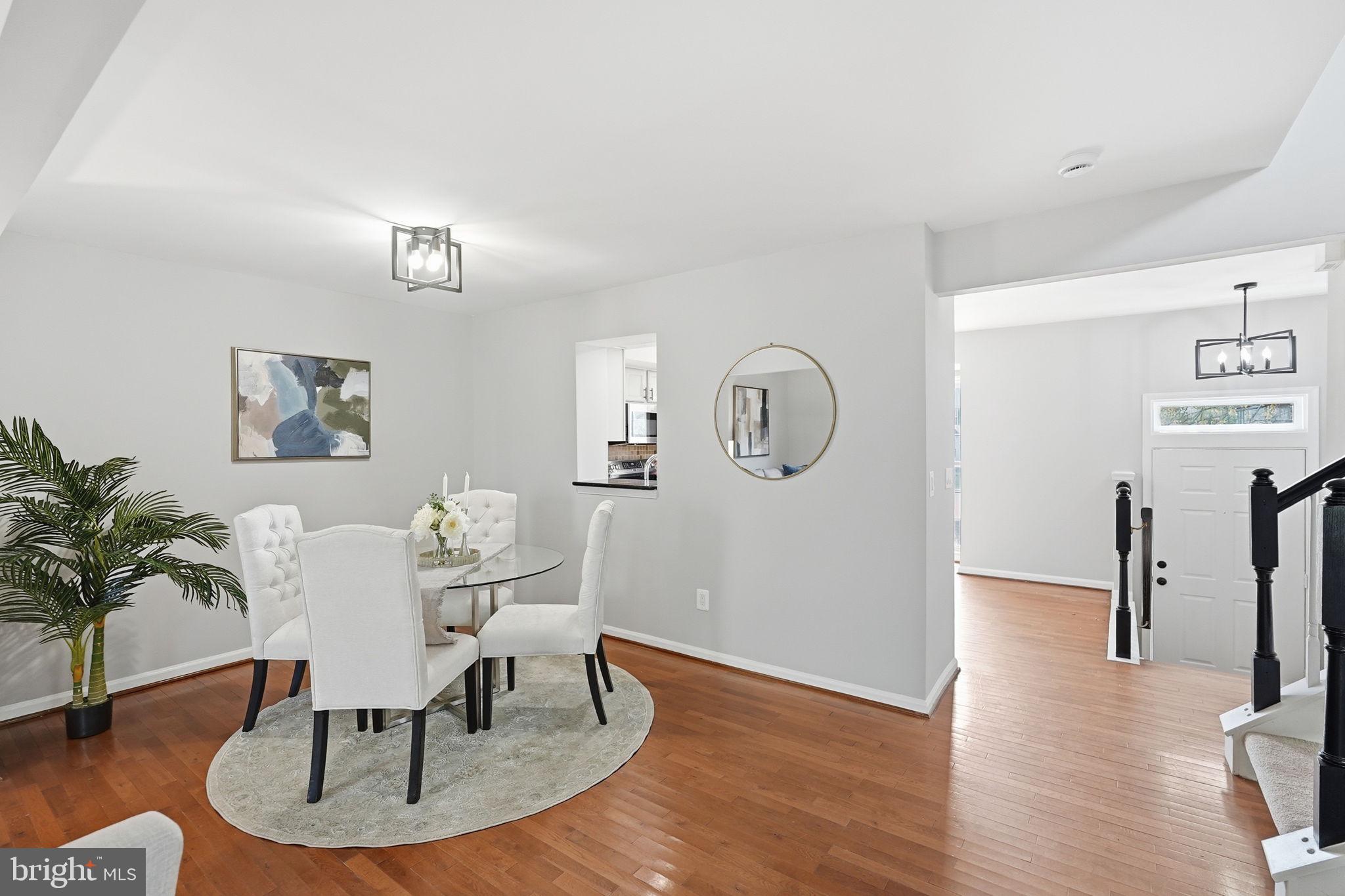 CENTRE RIDGE - Residential