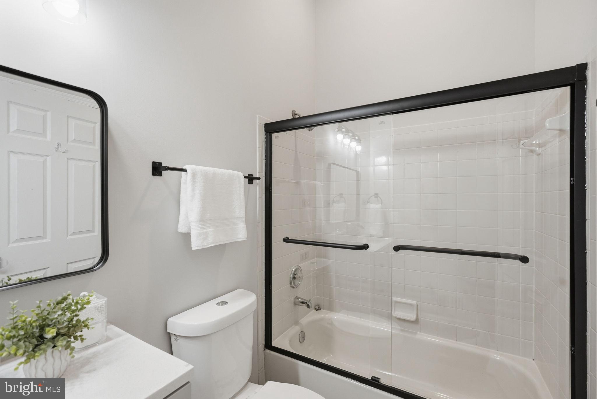 CENTRE RIDGE - Residential