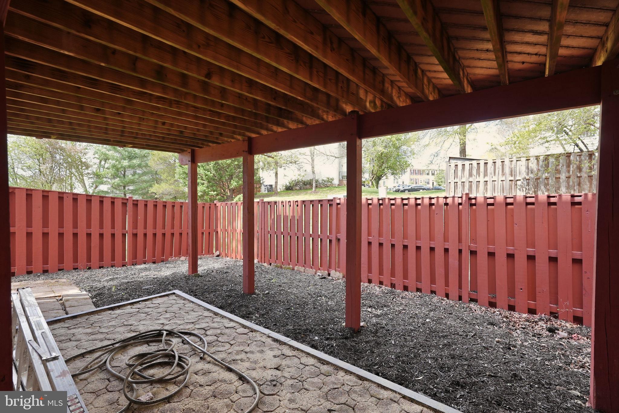 CENTRE RIDGE - Residential