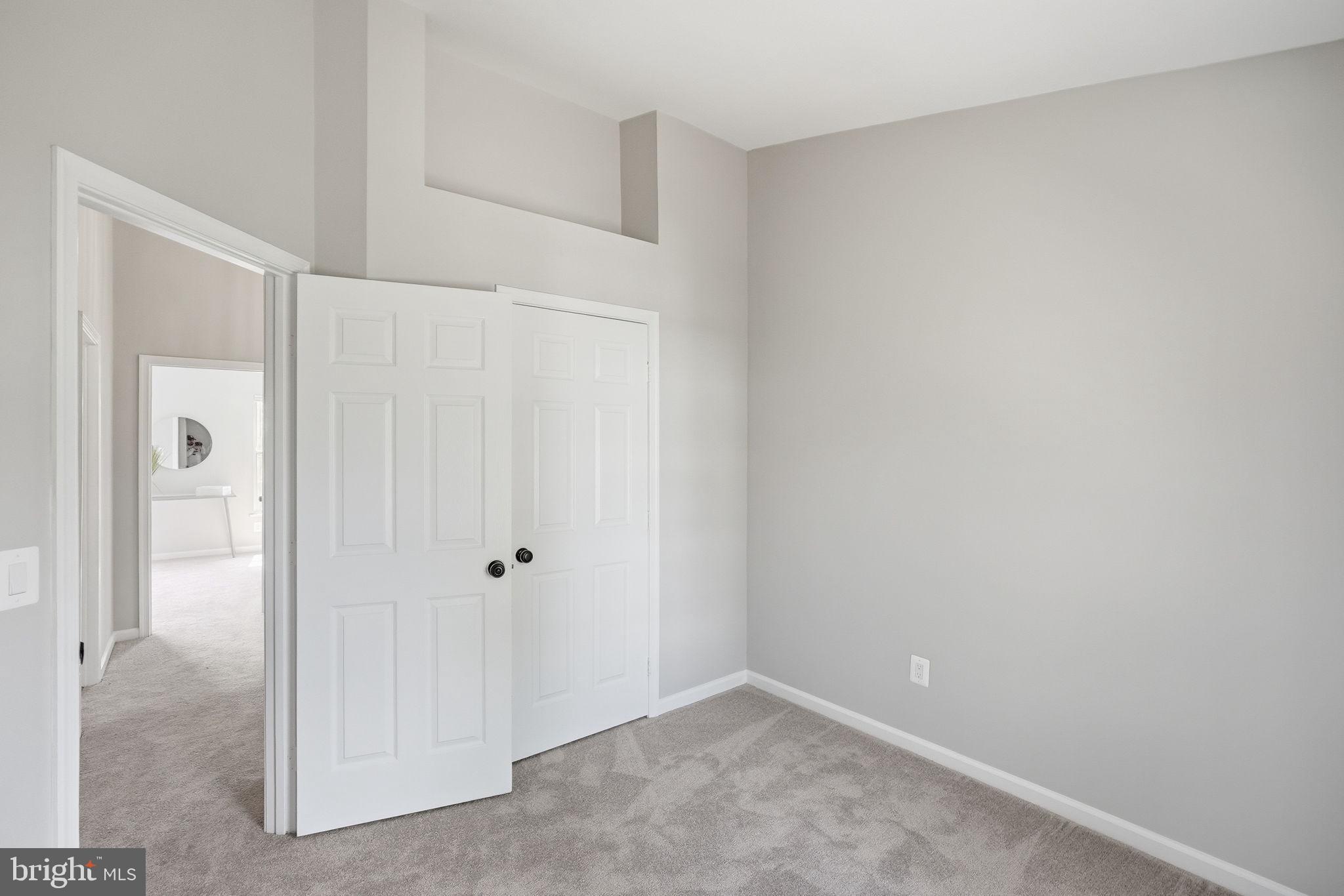 CENTRE RIDGE - Residential