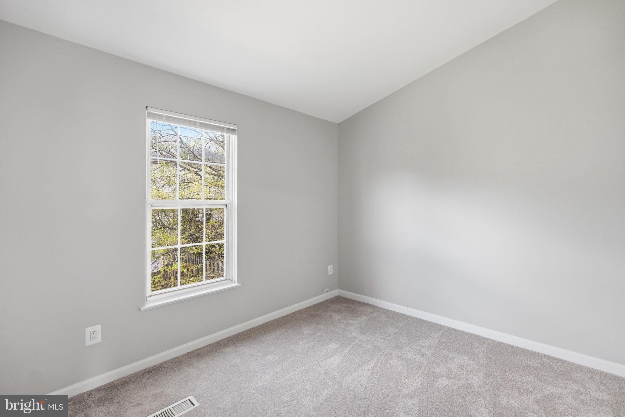 CENTRE RIDGE - Residential