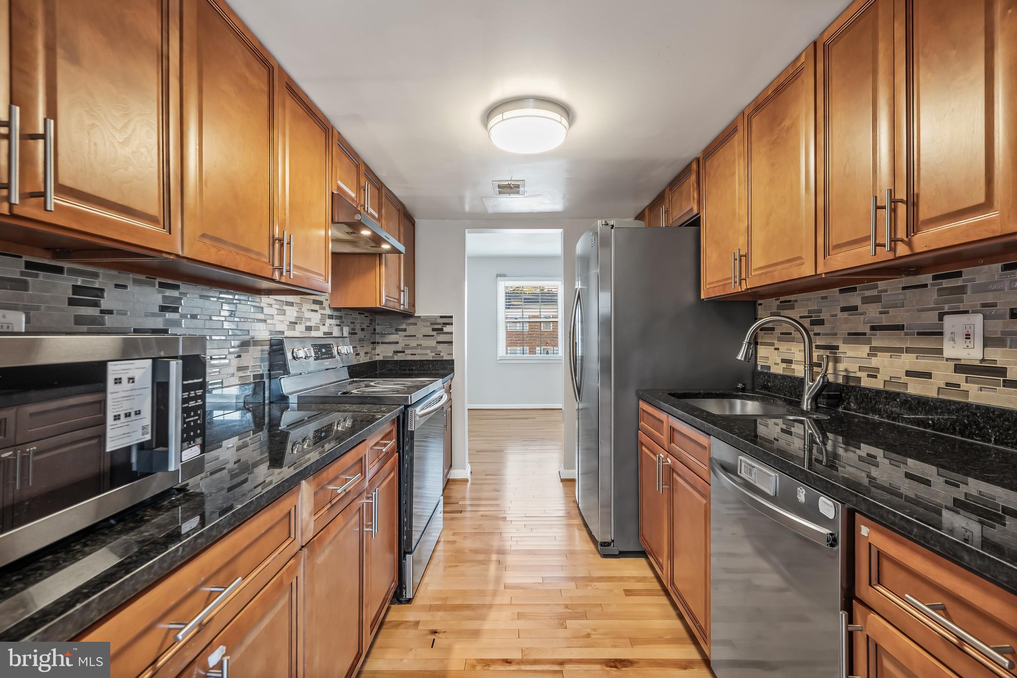 16603 SUTTON PLACE