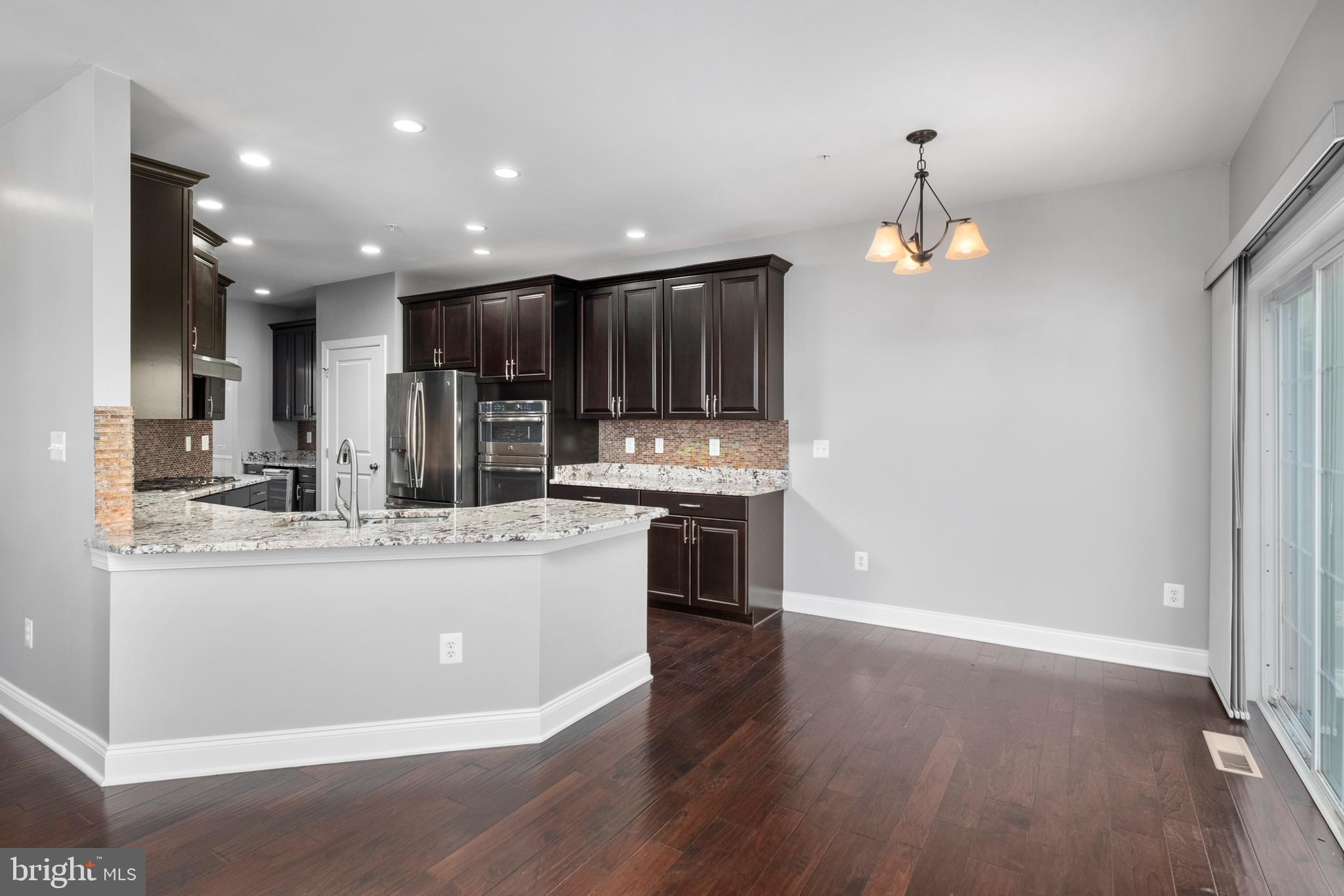 THE ENCLAVE AT ARUNDEL PRESERVE - Residential Lease