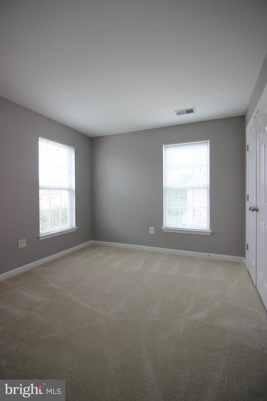 LAKELANDS - Residential Lease