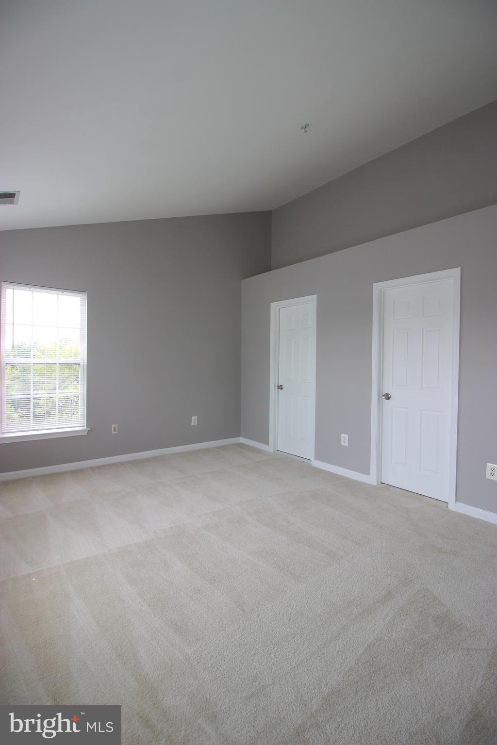 LAKELANDS - Residential Lease