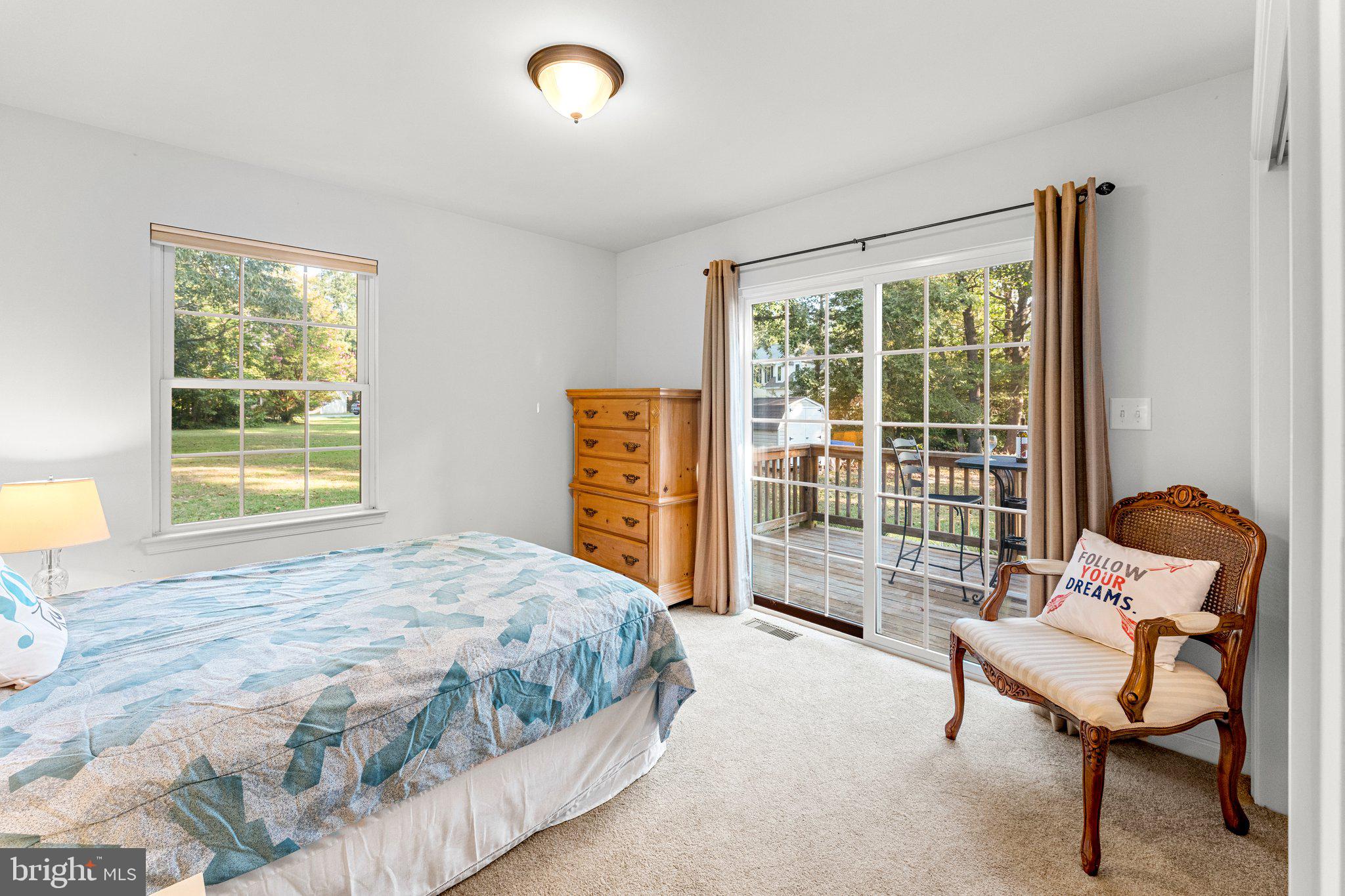 CABIN POINT - Residential