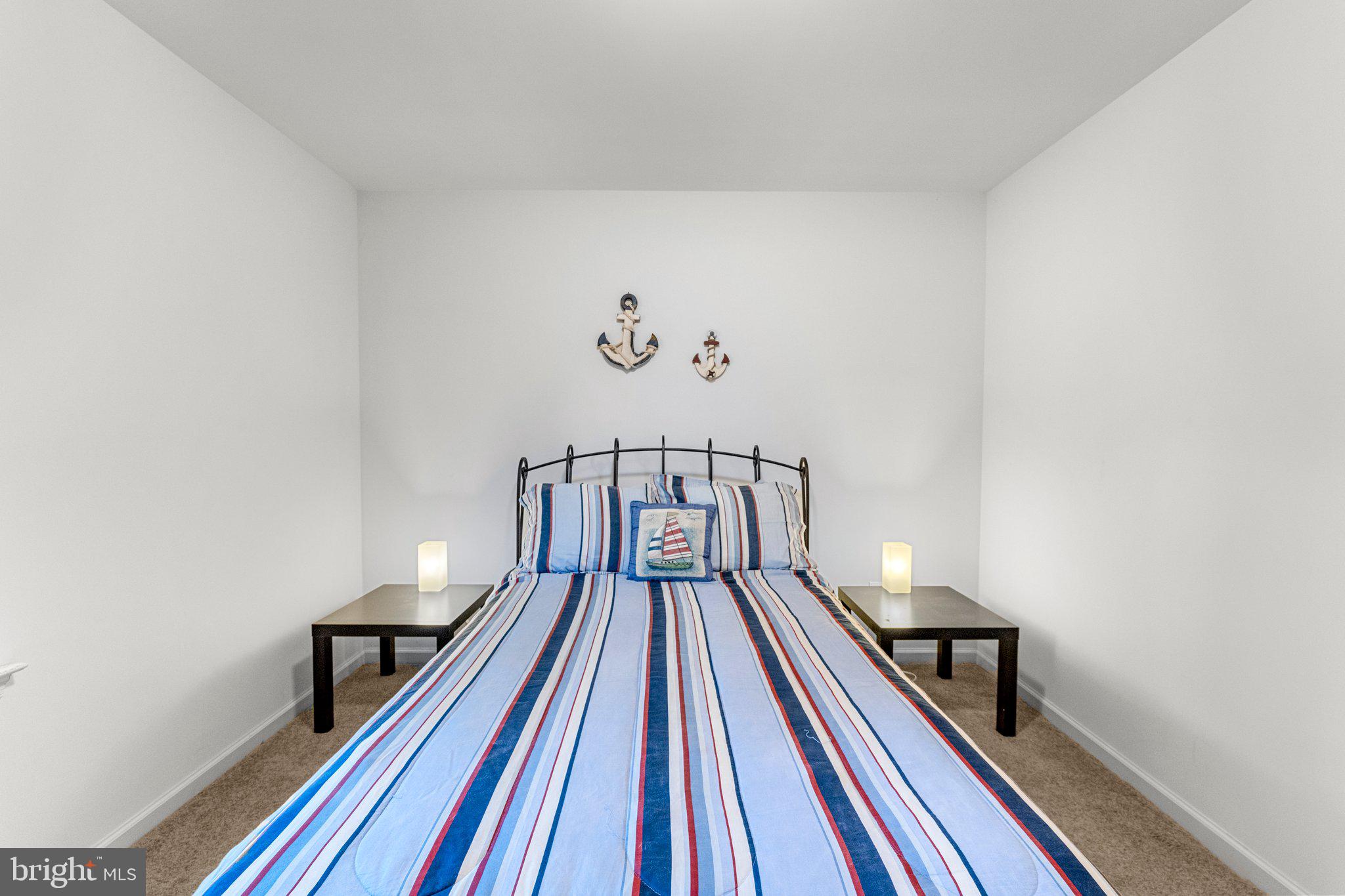 CABIN POINT - Residential