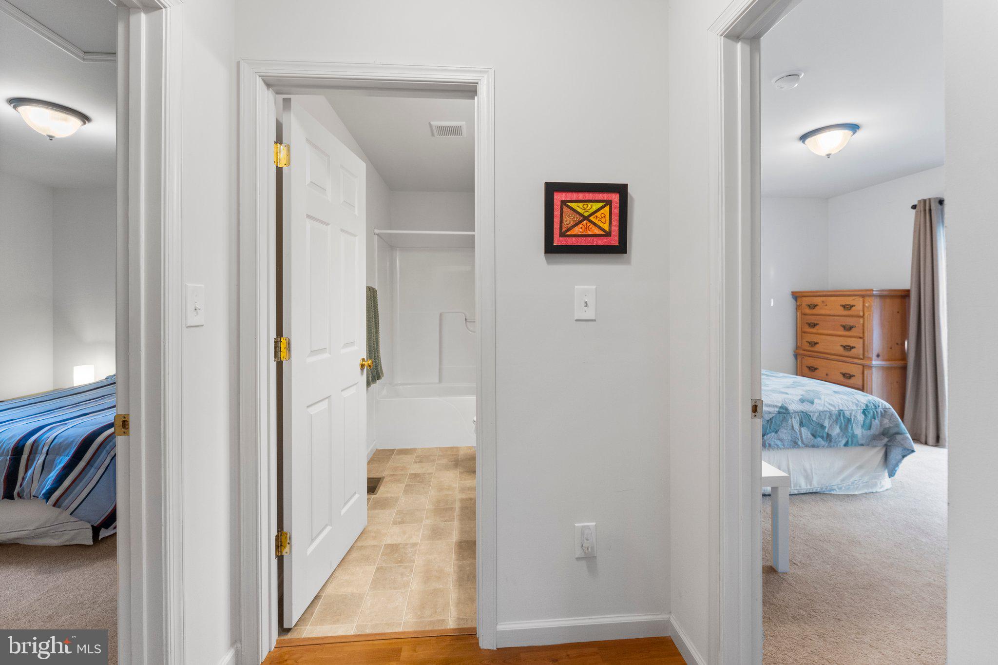 CABIN POINT - Residential