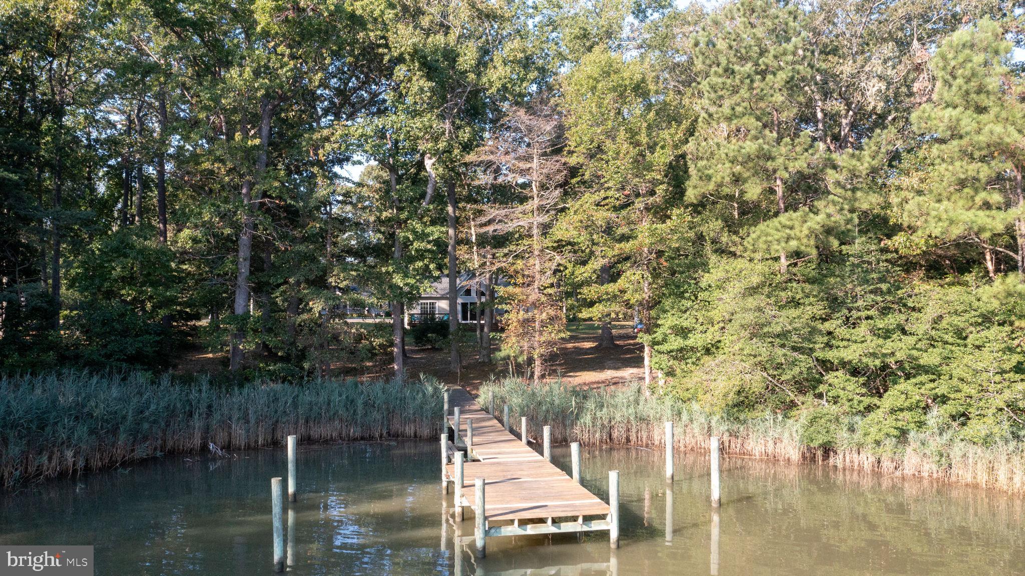 CABIN POINT - Residential