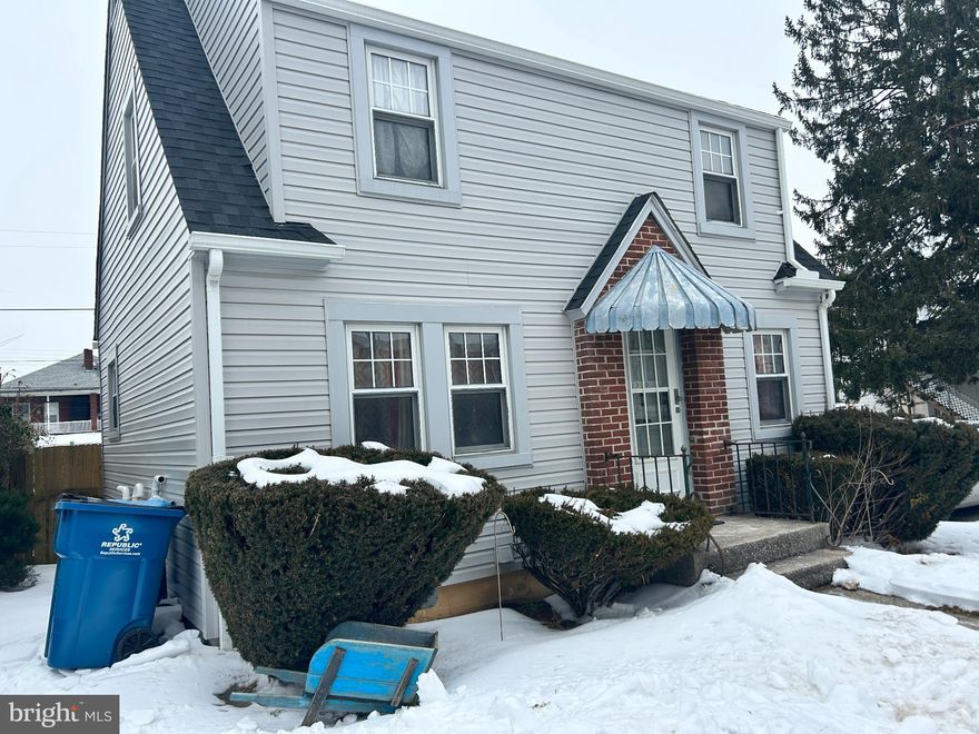 Investor alert! This charming 2-bedroom, 1-bath home in West York Borough is packed with potential and ready for its next chapter. The property needs some TLC, making it an excellent opportunity for an investor or handy buyer looking to add value through cosmetic improvements.
Featuring a functional layout and located in a strong, convenient West York location, this home offers a solid foundation for a renovation project, rental addition, or resale opportunity. Whether you’re looking to expand your portfolio or take on a manageable rehab, this property checks the boxes for location, size, and upside.
Bring your vision and unlock the potential because opportunities like this don’t last long!