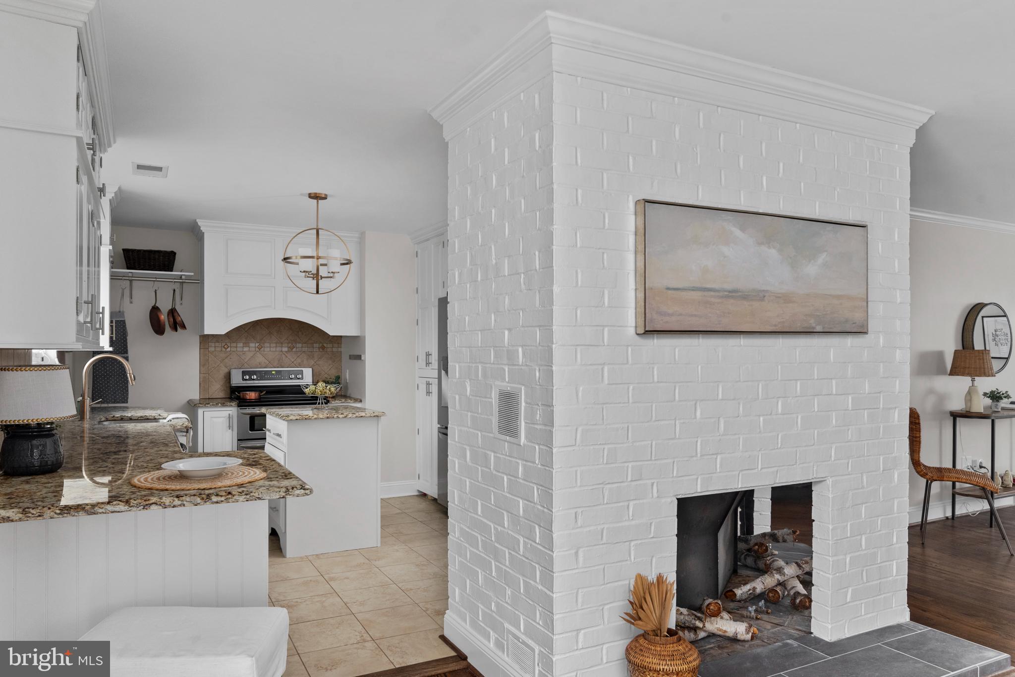 EASTPORT - Residential