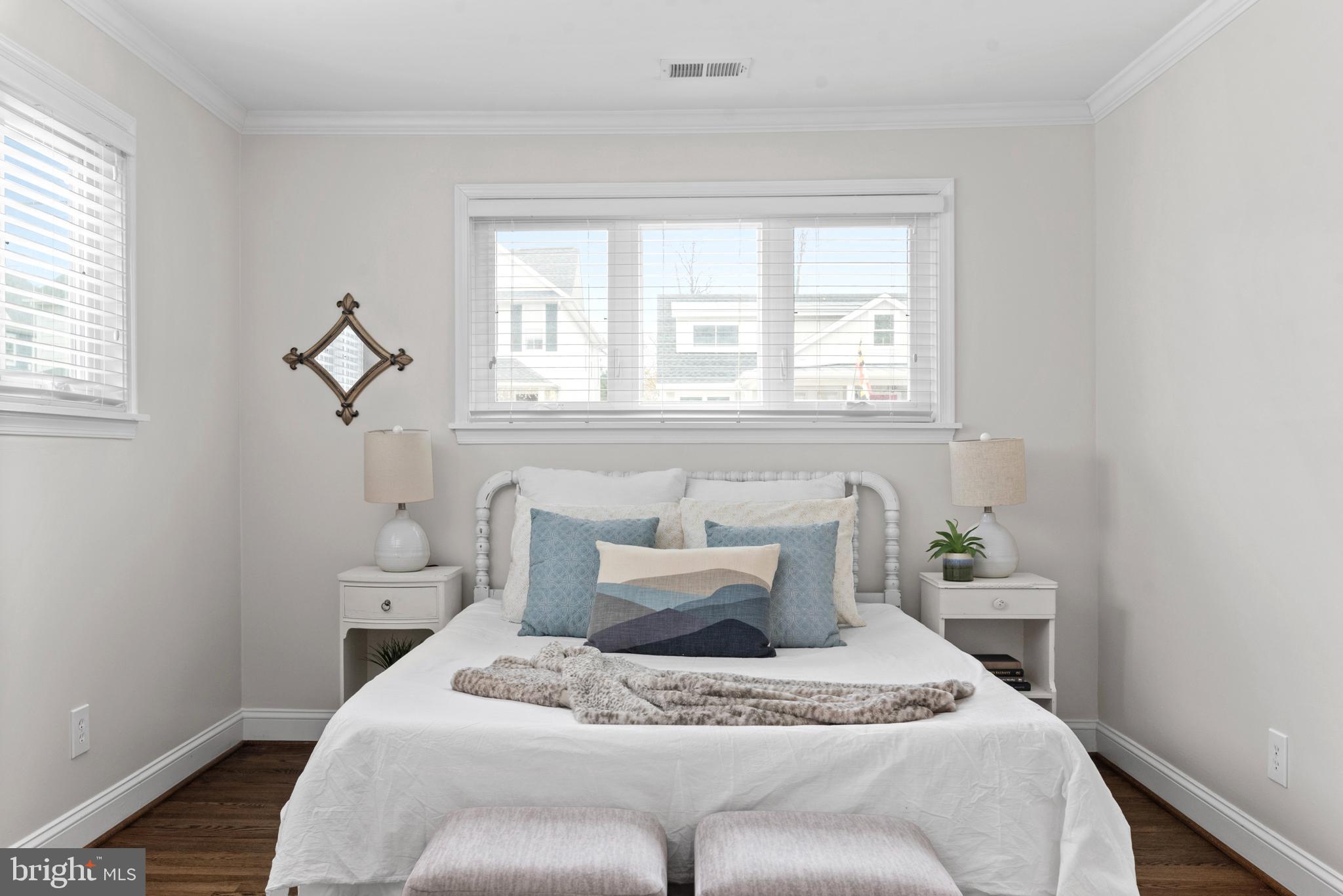 EASTPORT - Residential