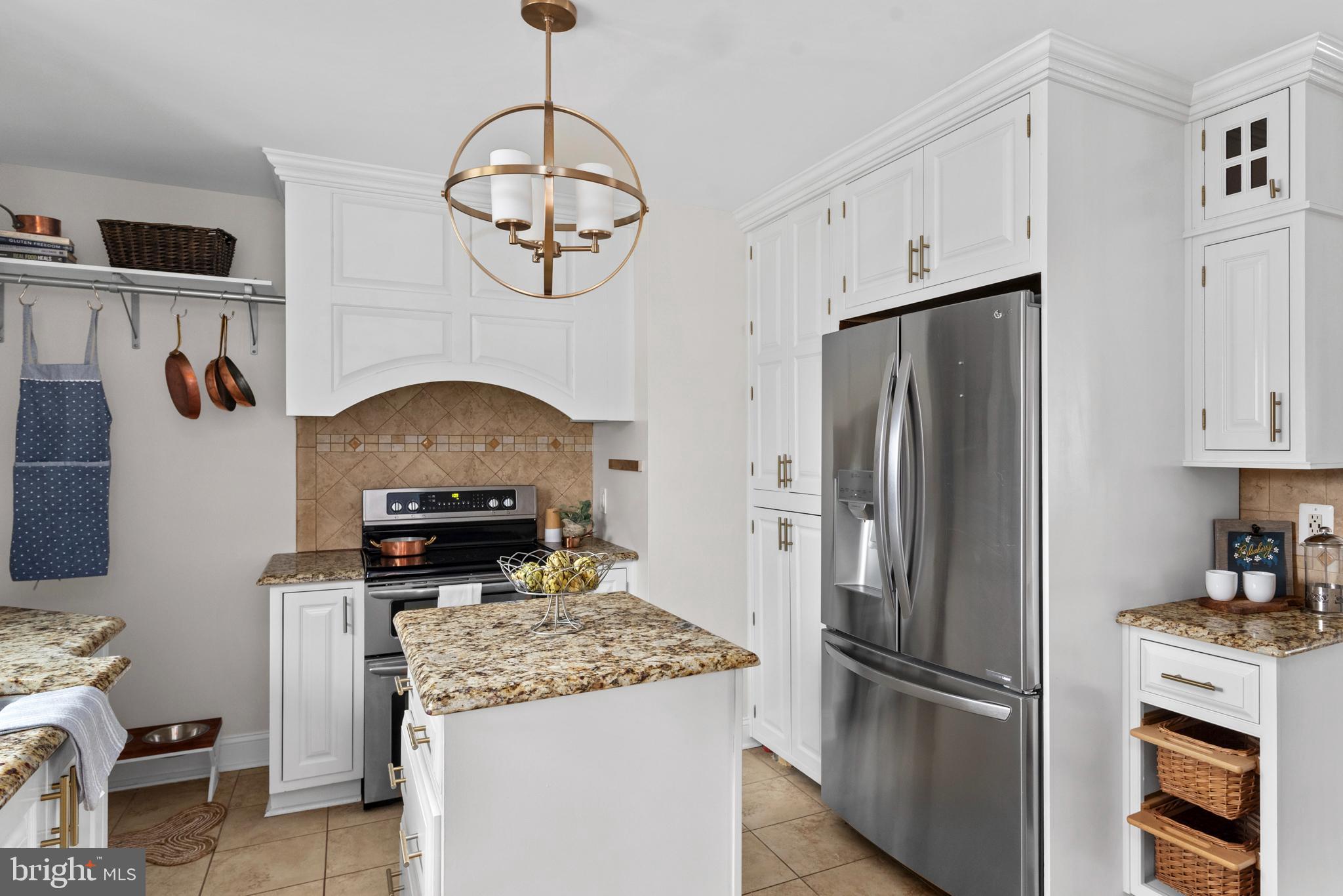 EASTPORT - Residential