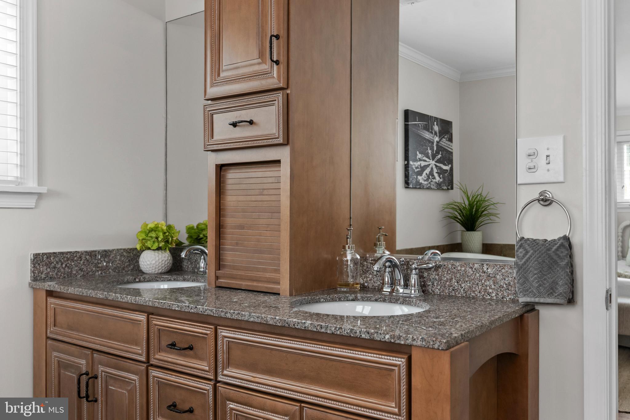 EASTPORT - Residential