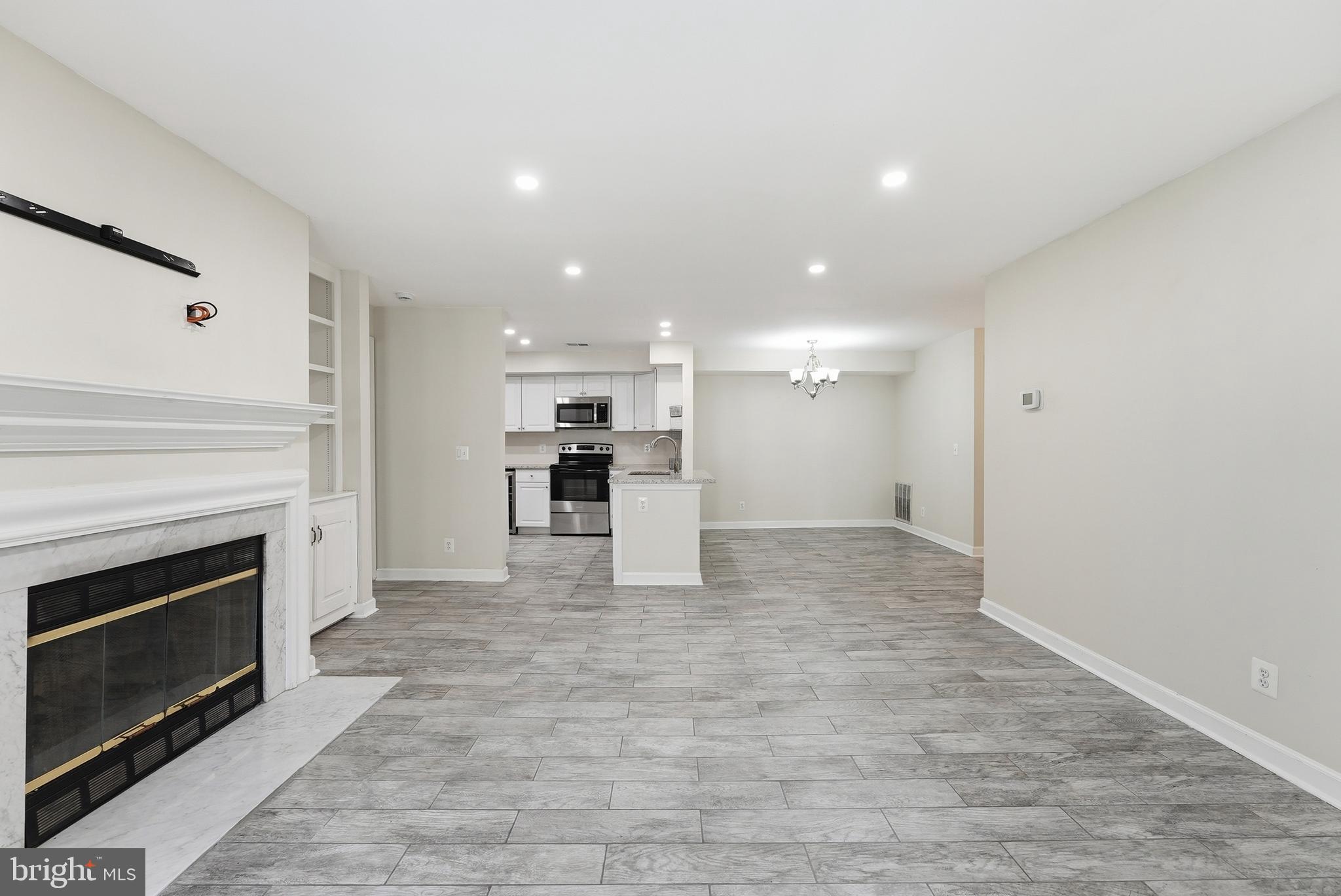 3804 RIDGE KNOLL COURT 310A