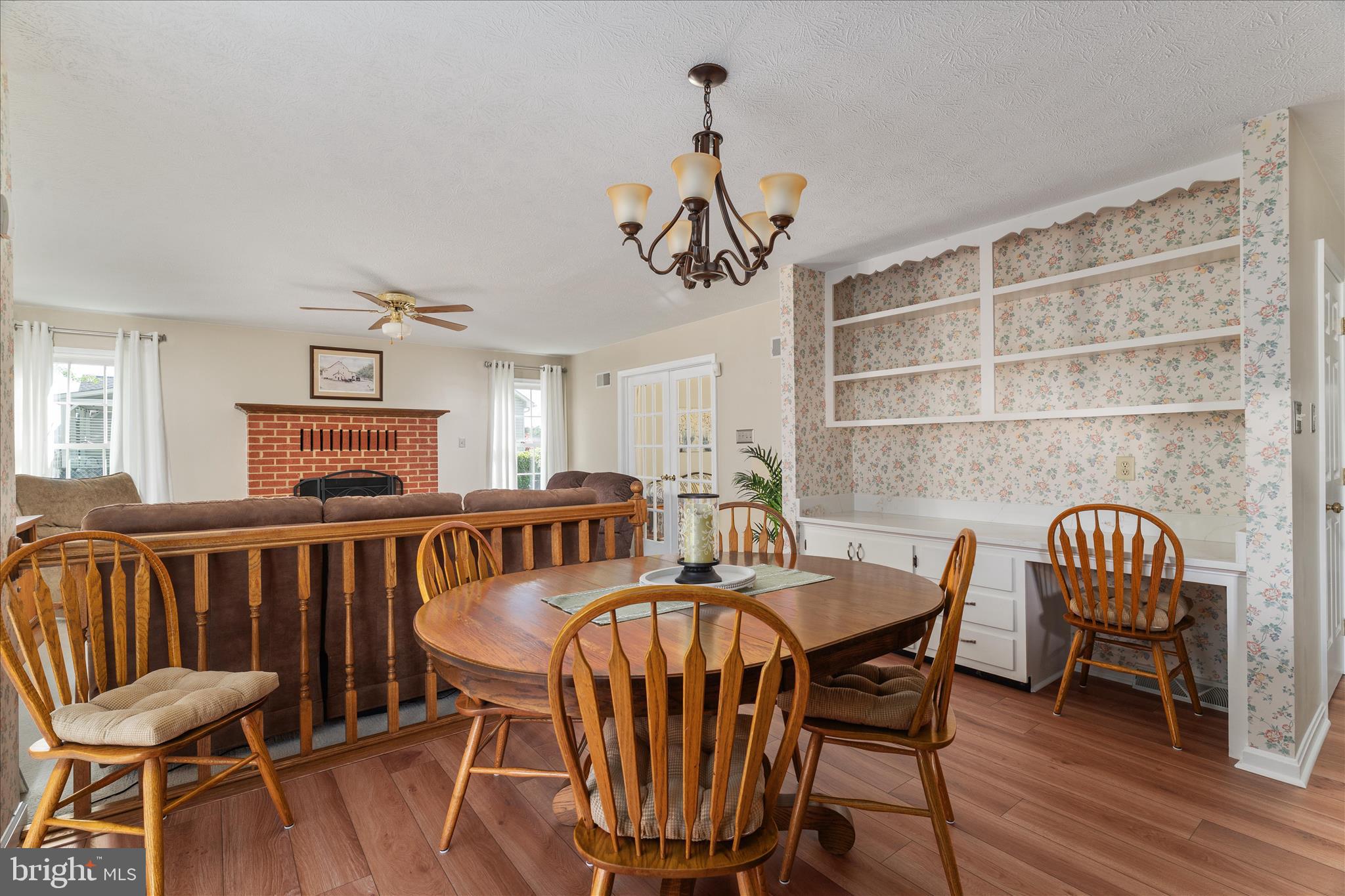 EPARD ESTATES - Residential