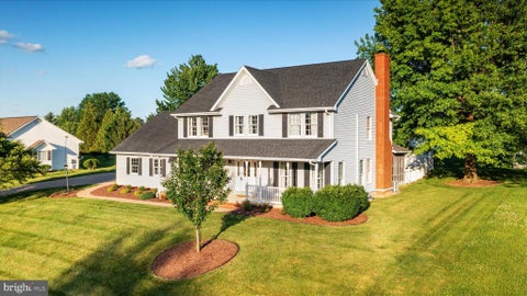 Photo of 418 Kern Street, WOODSTOCK, VA 22664 (MLS # VASH2014434)