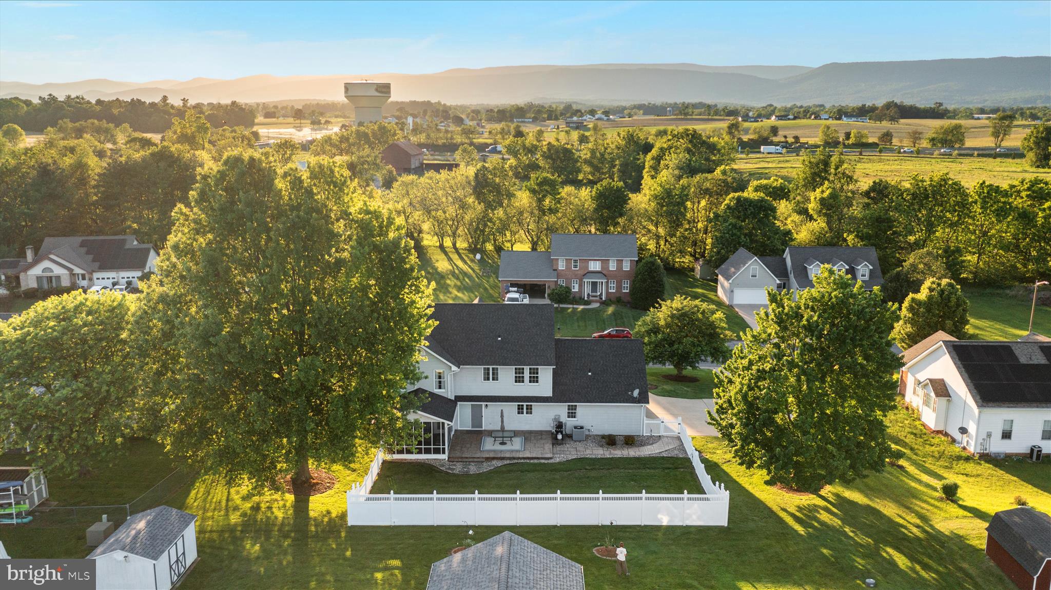 EPARD ESTATES - Residential