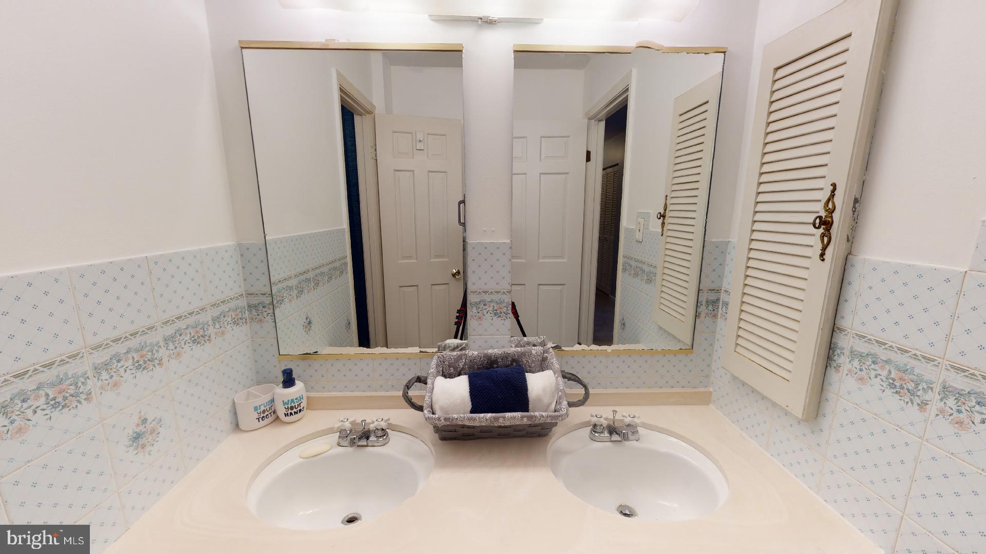 TANTALLON HILLS - Residential