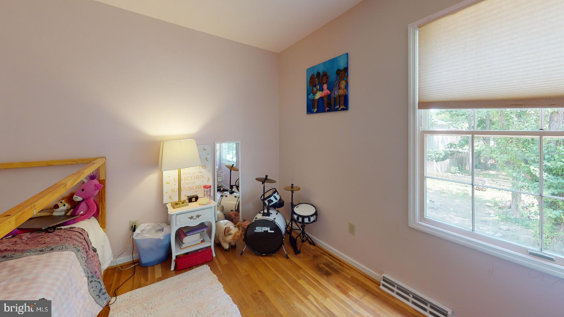 TANTALLON HILLS - Residential