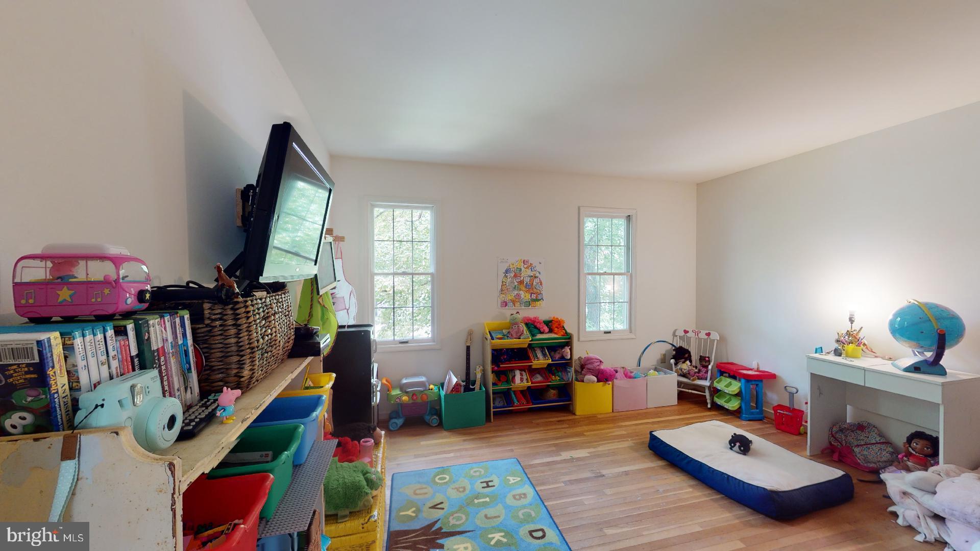 TANTALLON HILLS - Residential