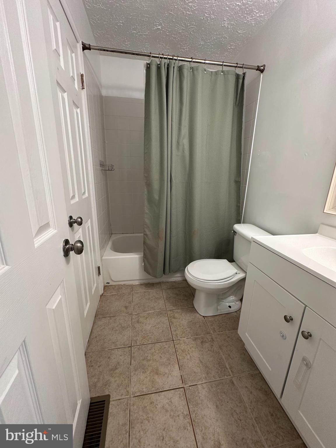 CARROLLS GREEN - Residential