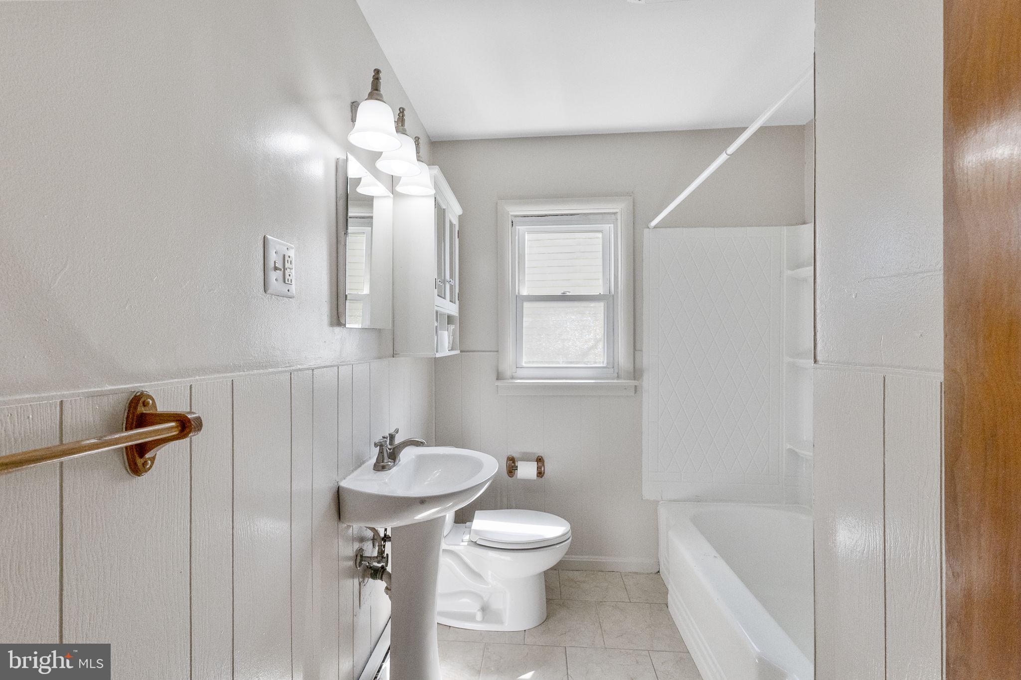 MAPLE VIEW - Residential