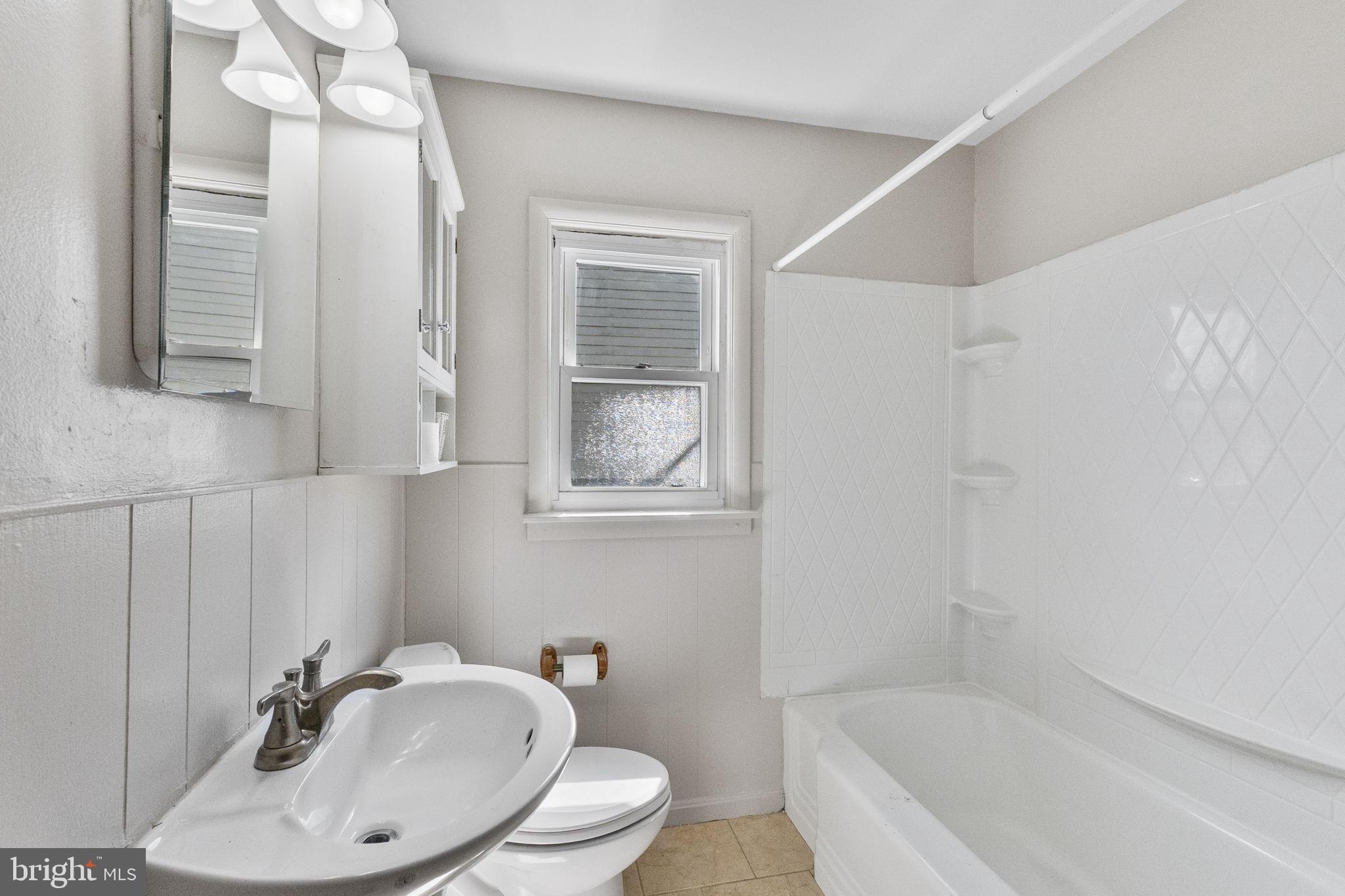 MAPLE VIEW - Residential