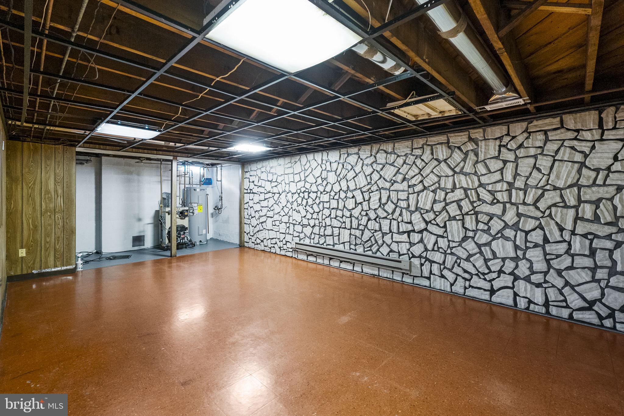 MAPLE VIEW - Residential