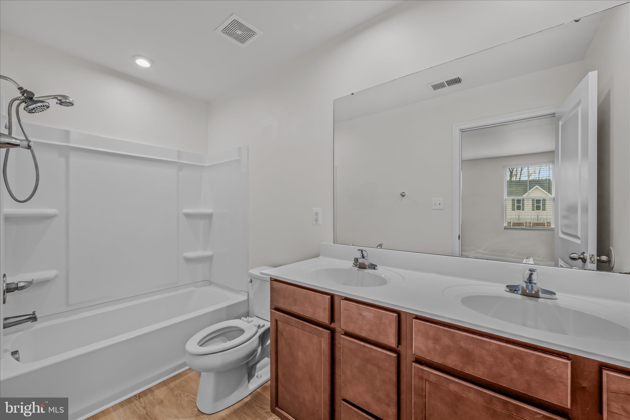 STONECREST - Residential