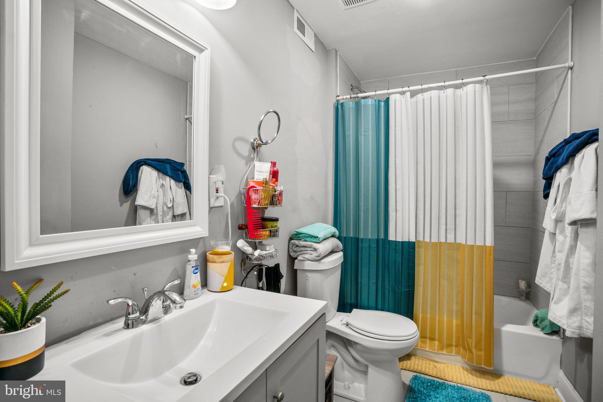 IRVINGTON - Residential