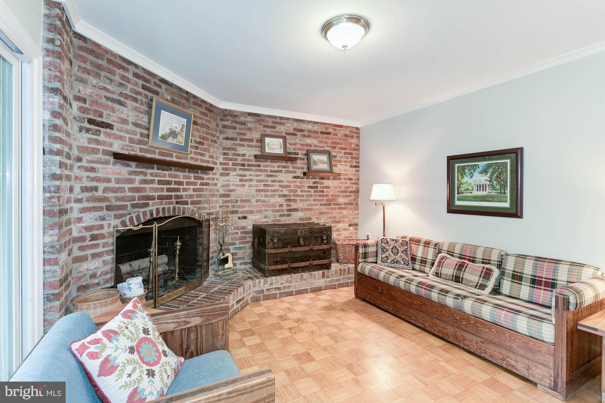 ALEXANDRIA - Residential