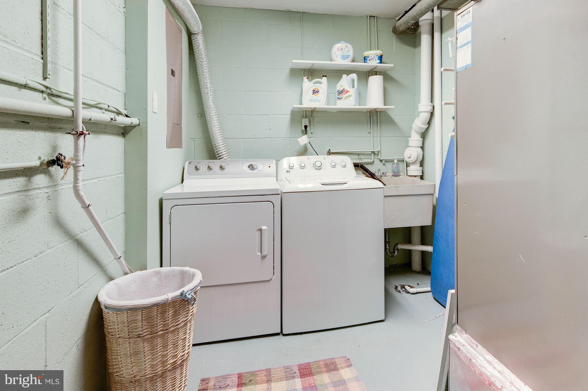 ALEXANDRIA - Residential