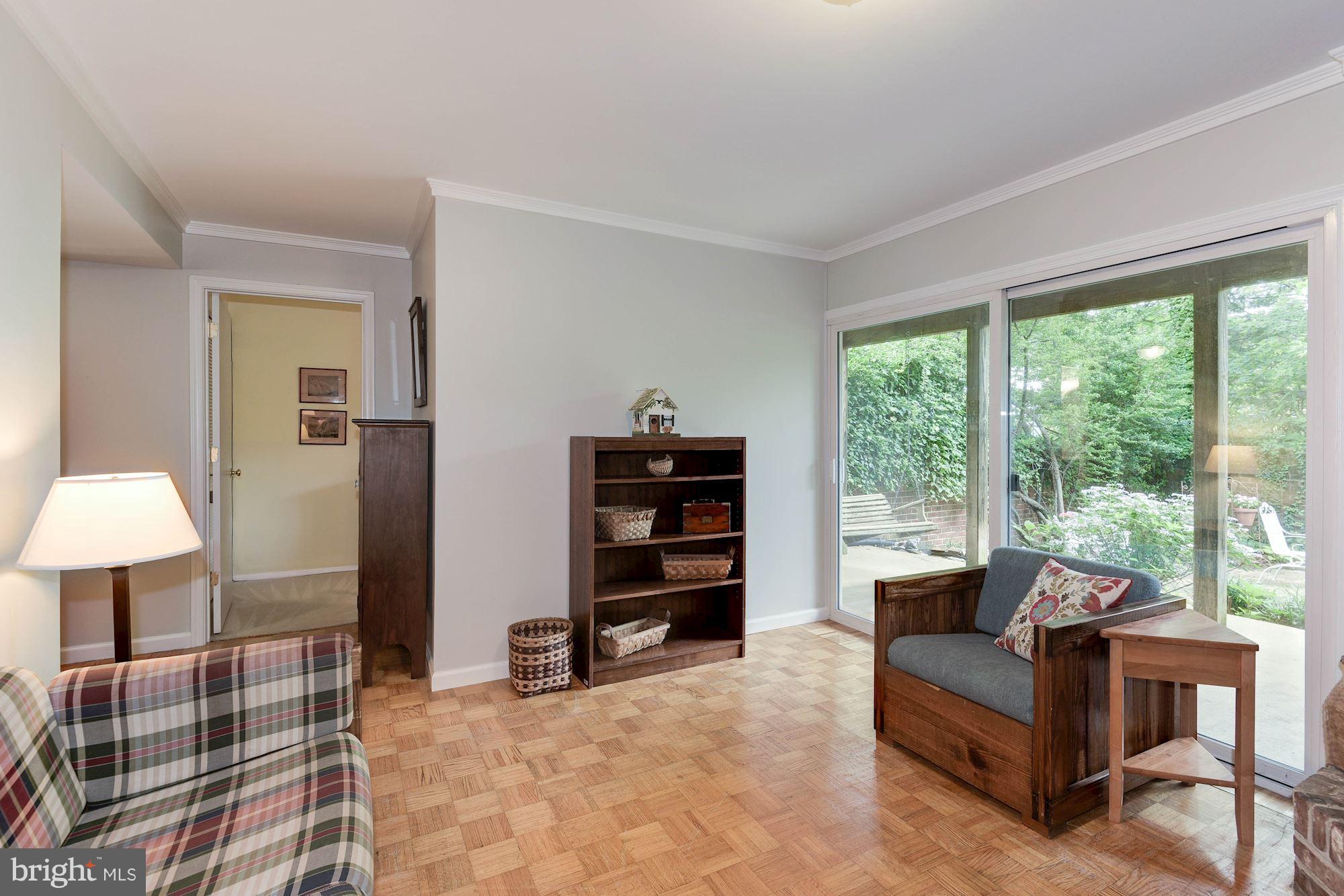 ALEXANDRIA - Residential