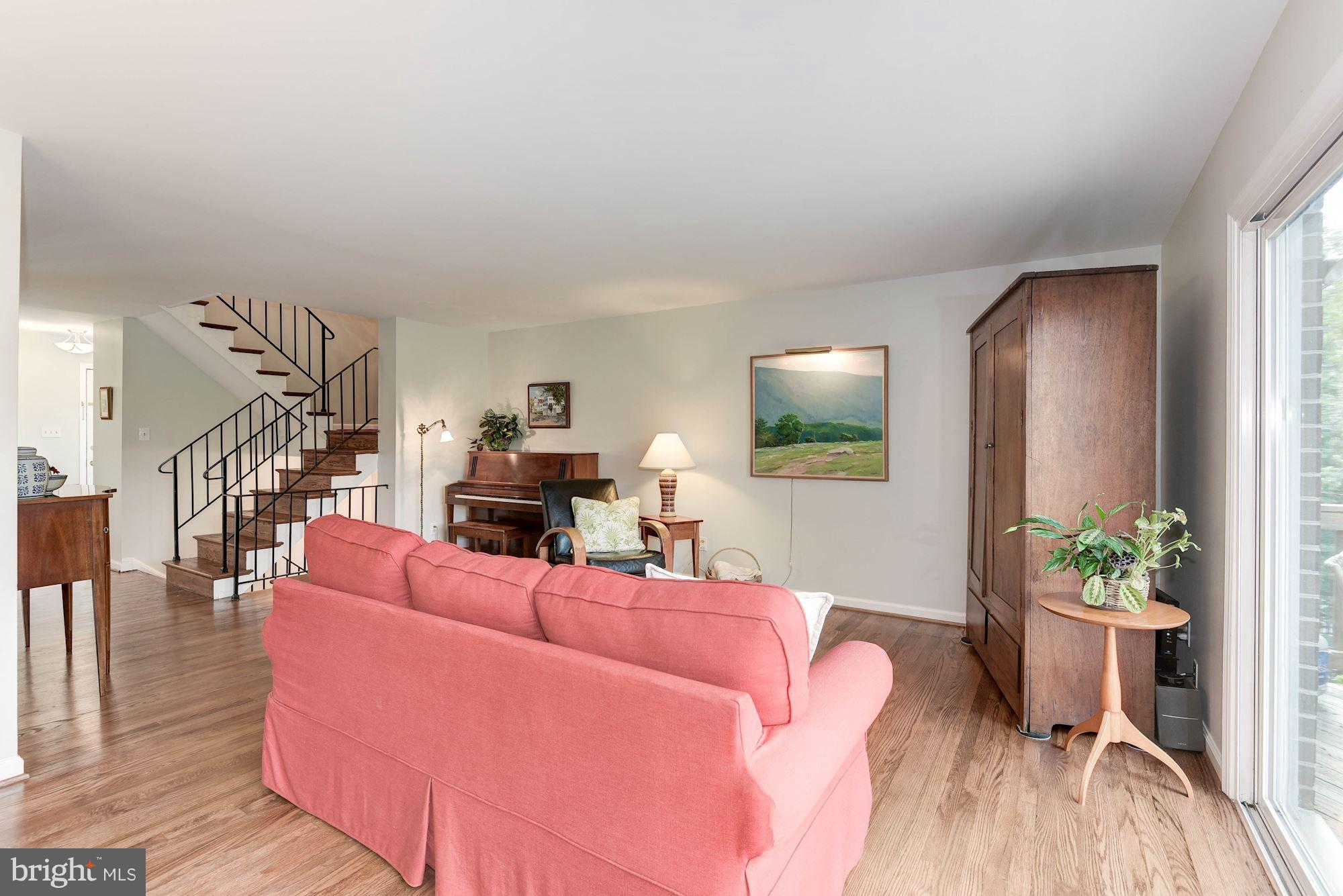 ALEXANDRIA - Residential