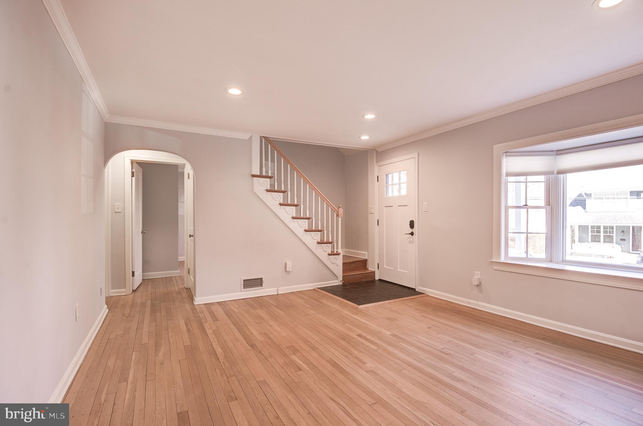 FALLS CHURCH CITY - Residential Lease