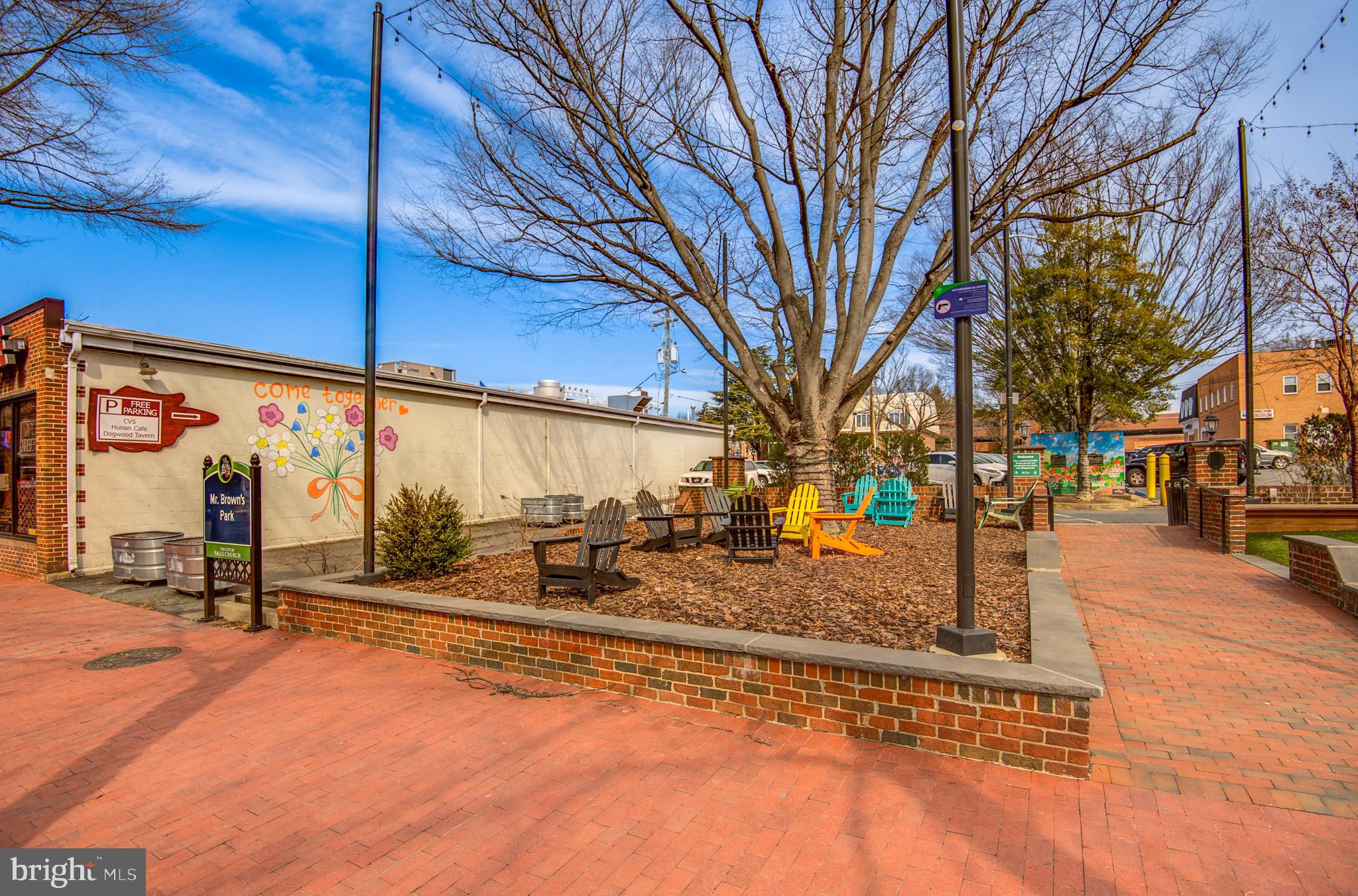 FALLS CHURCH CITY - Residential Lease