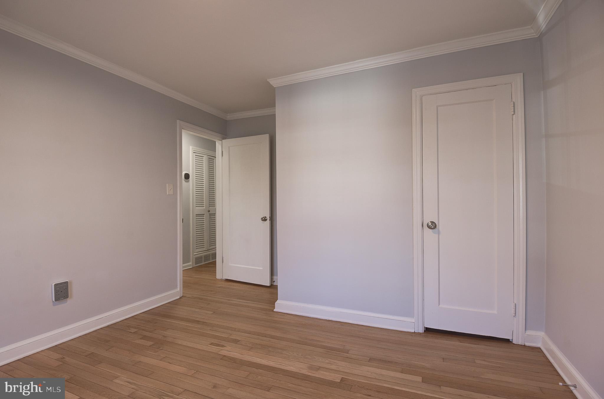 FALLS CHURCH CITY - Residential Lease