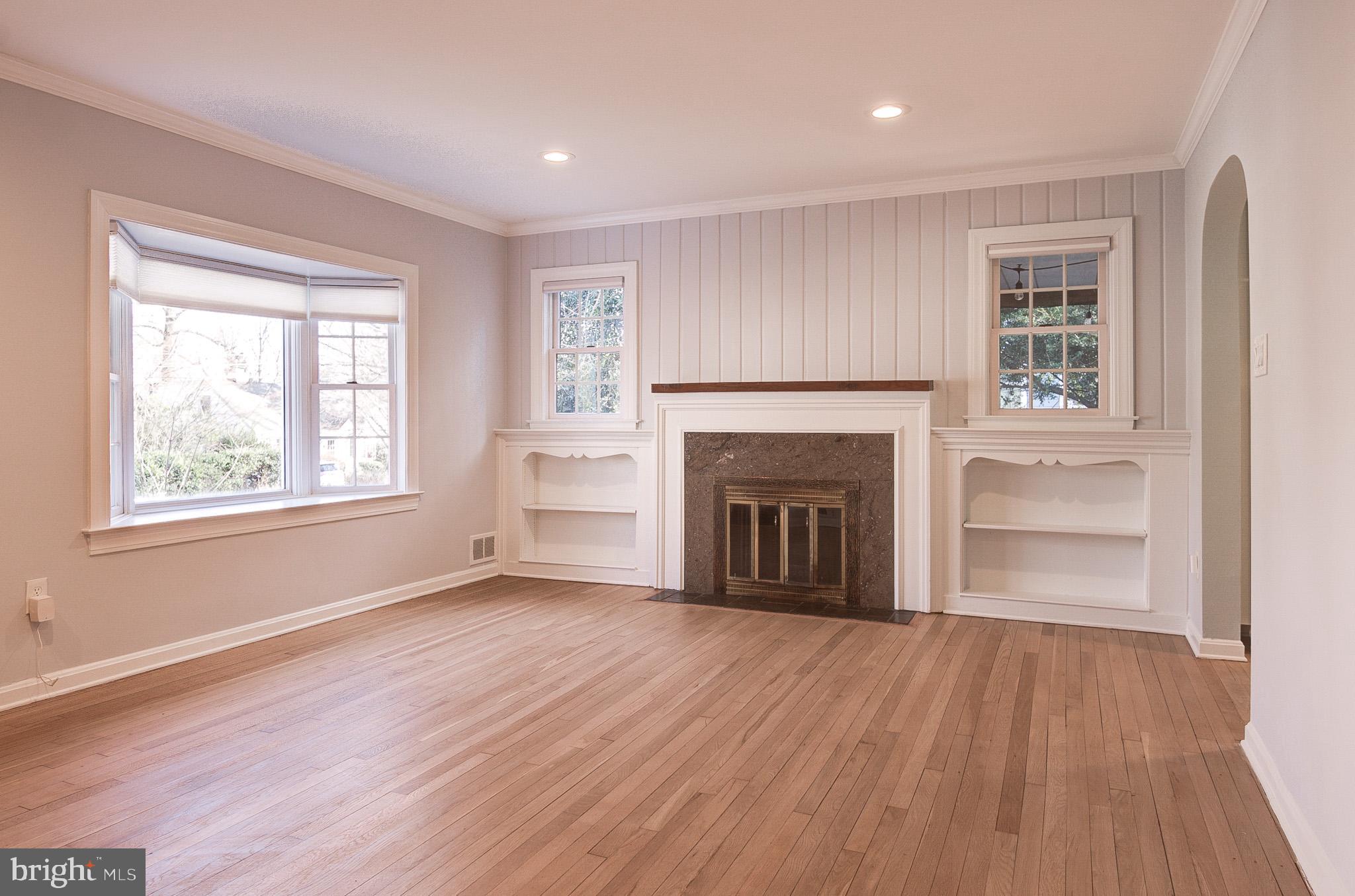 FALLS CHURCH CITY - Residential Lease