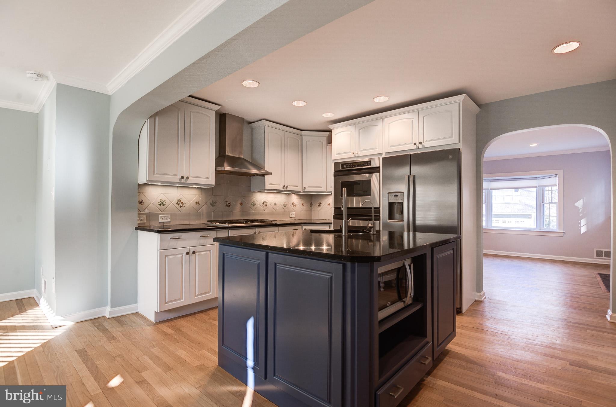 FALLS CHURCH CITY - Residential Lease