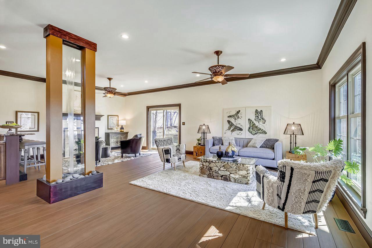 NIGHTINGALE - Residential Lease