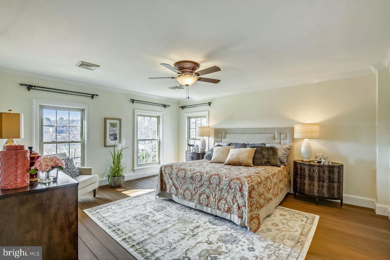 NIGHTINGALE - Residential Lease