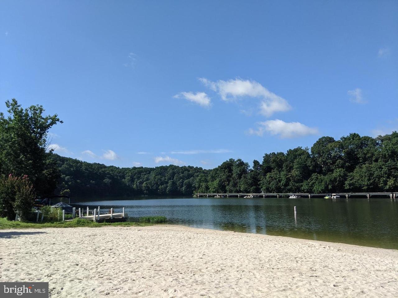 NIGHTINGALE - Residential Lease